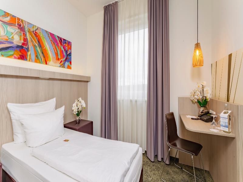 PLAZA INN Bad Rappenau - Oda
