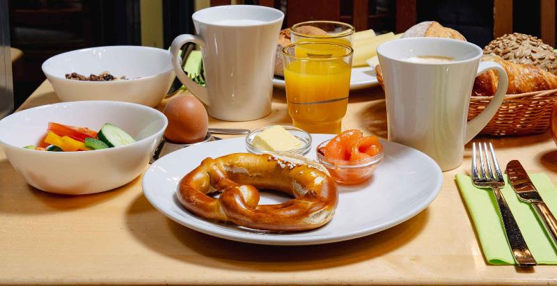 PLAZA INN Bad Rappenau - Restoran