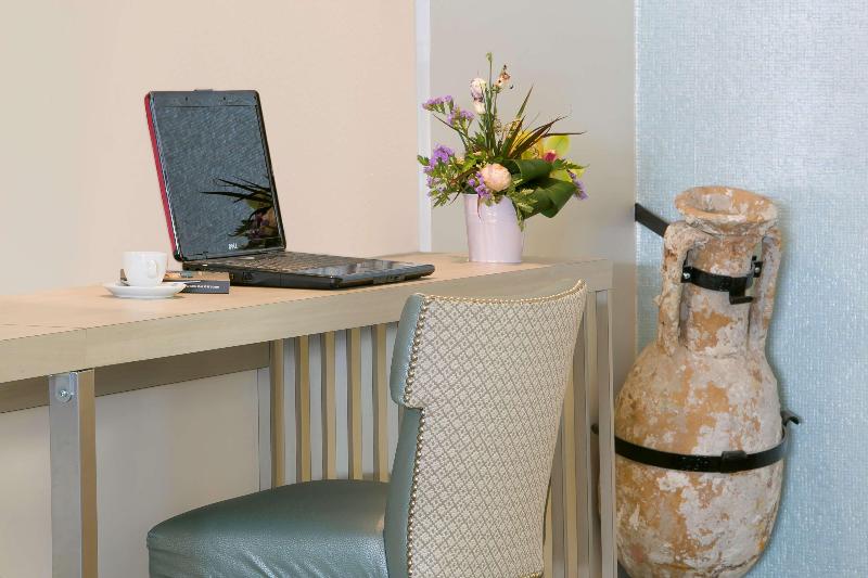 Best Western Hotel du Roy D'Aragon - Lobi