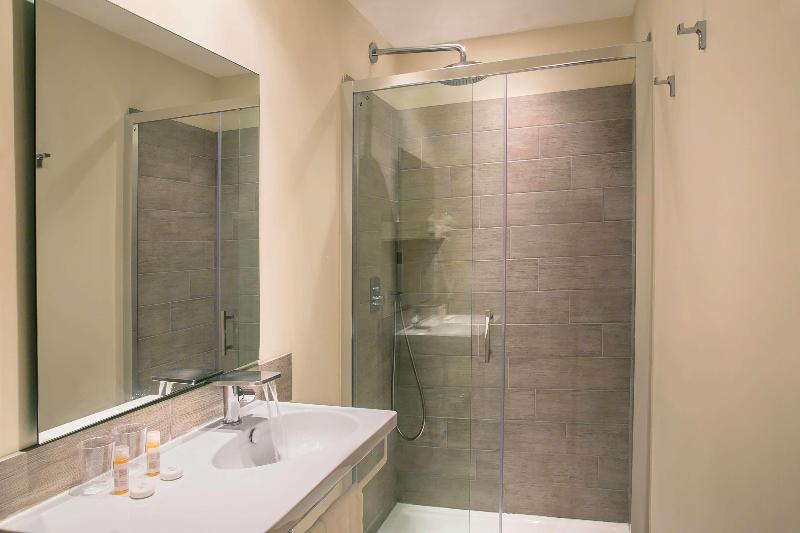 Best Western Hotel du Roy D'Aragon - Oda