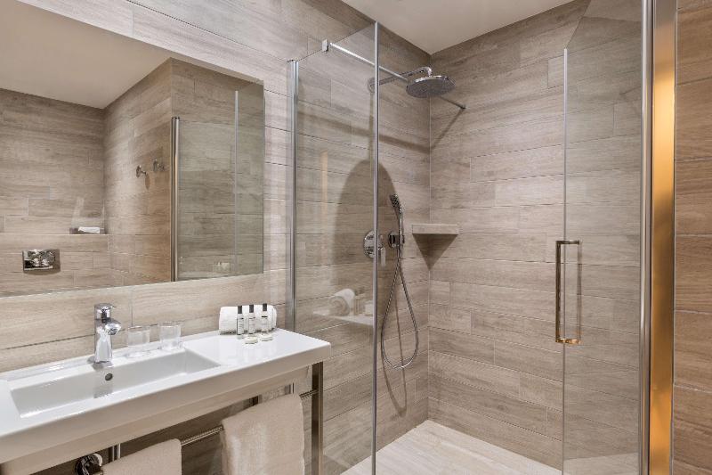 Best Western Hotel du Roy D'Aragon - Oda