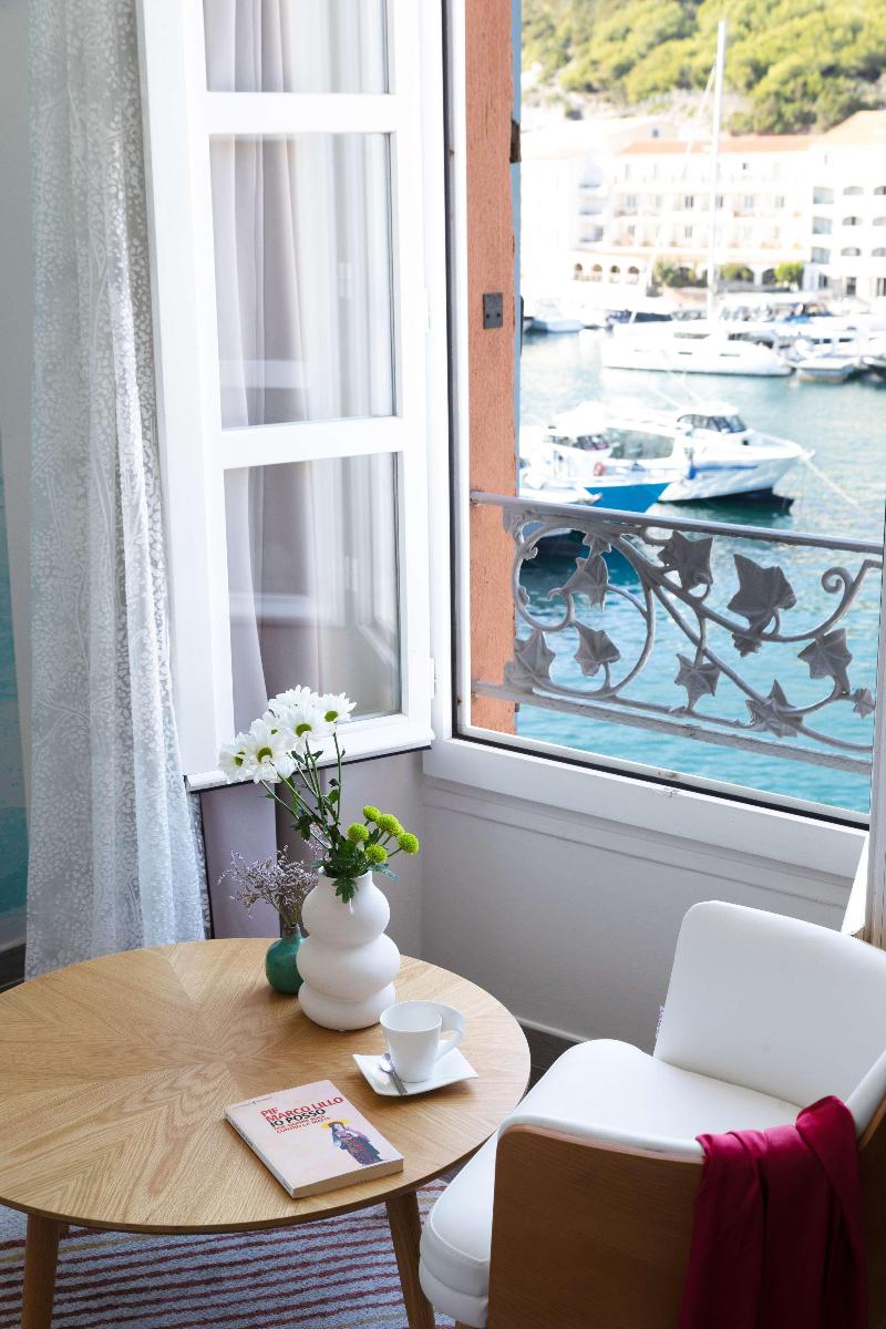 Best Western Hotel du Roy D'Aragon - Oda