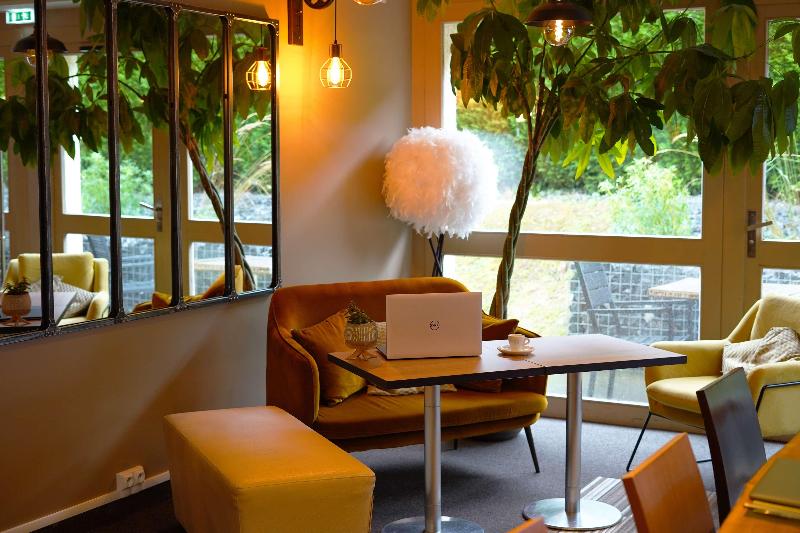 Best Western L'Atelier 117 - Lobi