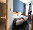 Holiday Inn Exp Madrid San Sebastian de los Reyes oda fotoğrafı