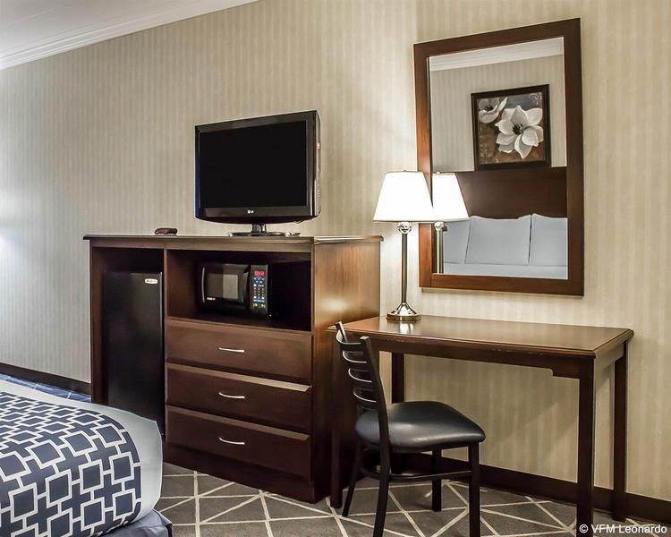 Econo Lodge Hicksville - Genel