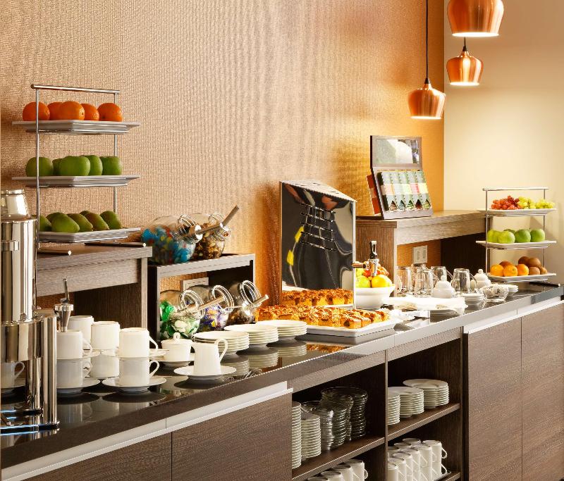 GHOTEL hotel & living Essen - Restoran