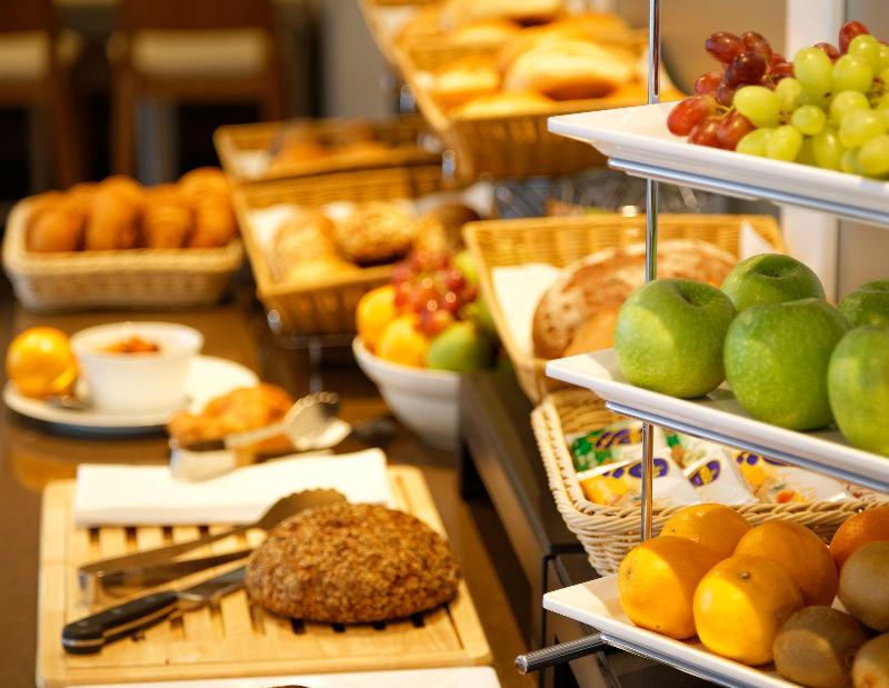 GHOTEL hotel & living Essen - Restoran