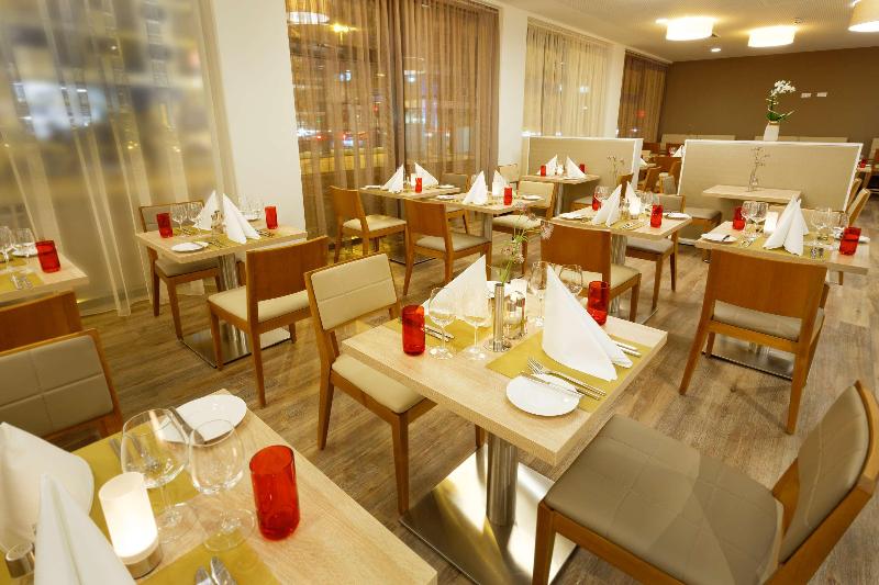 GHOTEL hotel & living Essen - Restoran