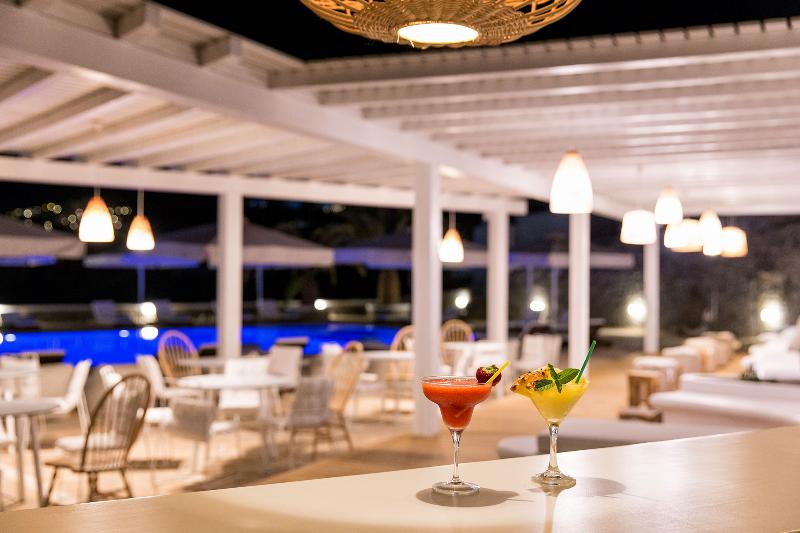 Osom Resort - Bar