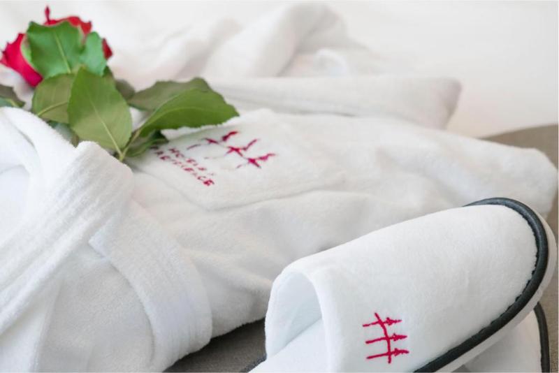 Hotels And Preference Hualing Tbilisi - Oda