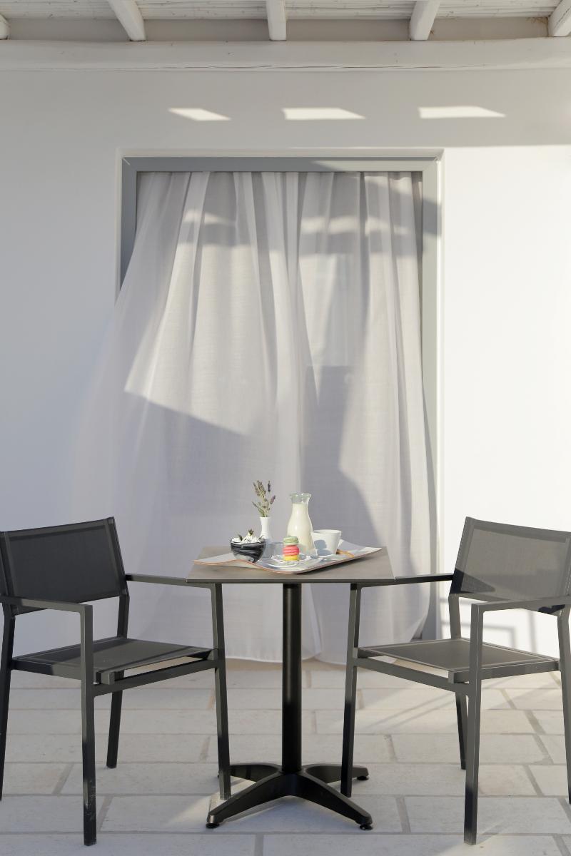 Livin Mykonos Hotel by Mr and Mrs White - Oda