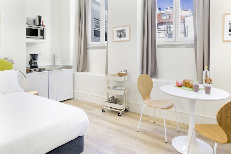 Lisbon Serviced Apartments - Ascensor da Bica - Oda