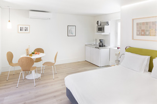 Lisbon Serviced Apartments - Ascensor da Bica fotoÄŸrafÄ±