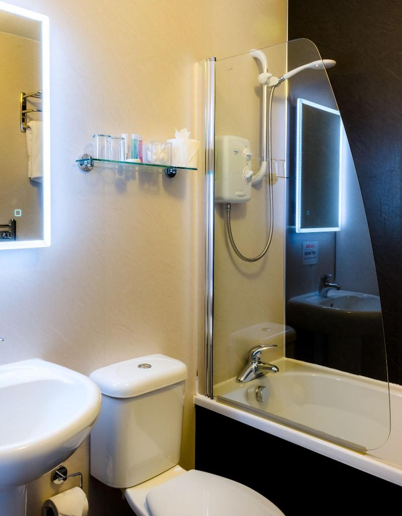 Inch Hotel - Oda