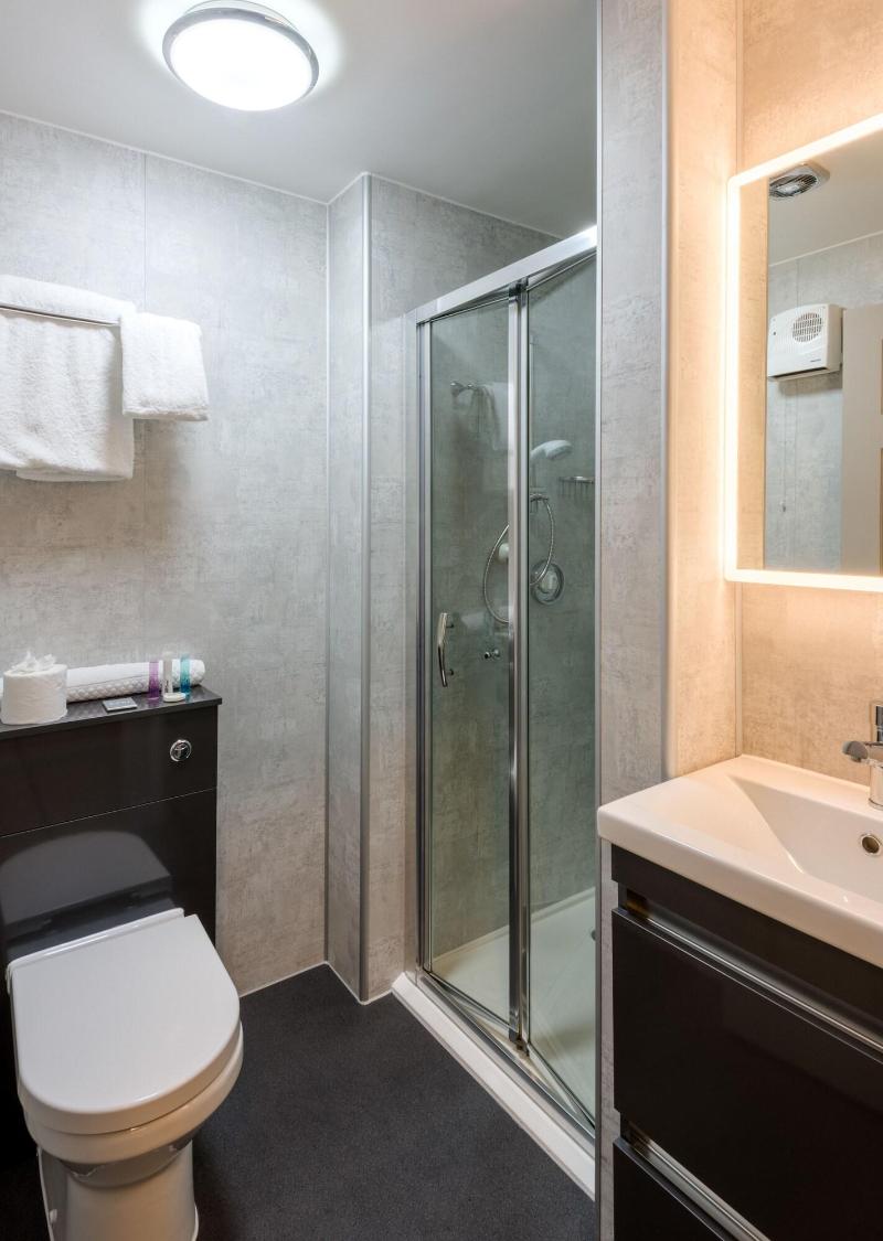 Inch Hotel - Oda