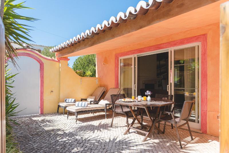 Costa d'Oiro Ambiance Village - Oda