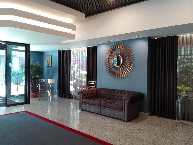 Hotel 3K Barcelona - Lobi