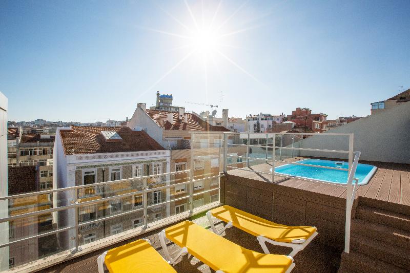 3K Madrid - Havuz