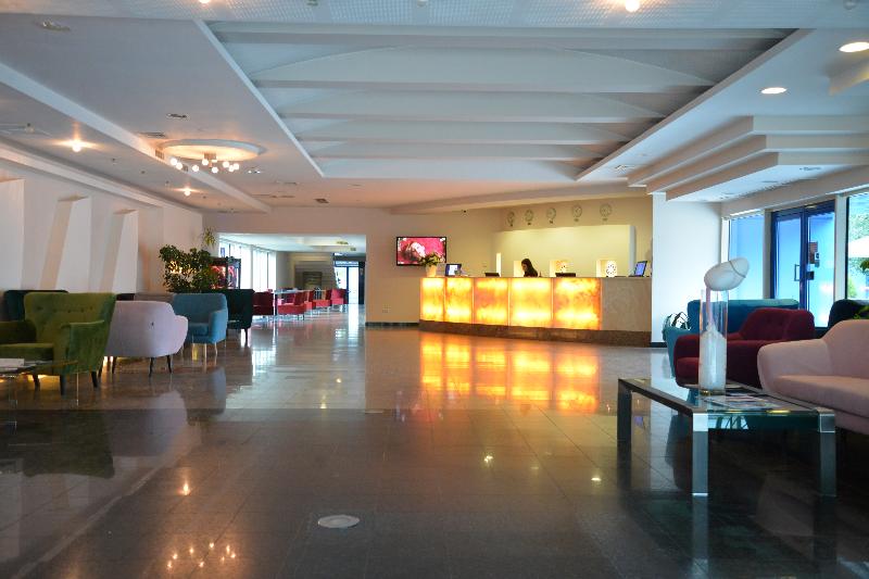 Hotel Bavaria Blu - Lobi