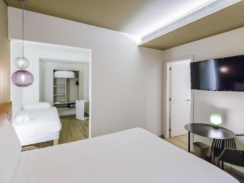 Ibis Styles Lisboa Centro Marquês De Pombal - Oda