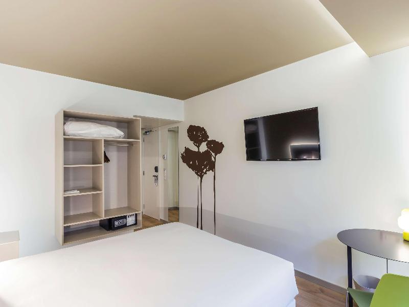 Ibis Styles Lisboa Centro Marquês De Pombal - Oda