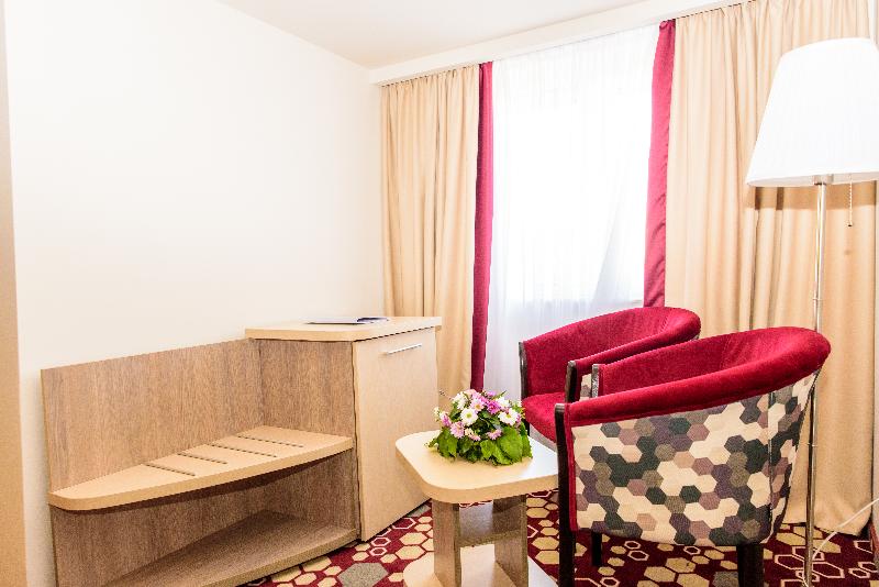 Bacolux Craiovita Hotel & Events - Oda