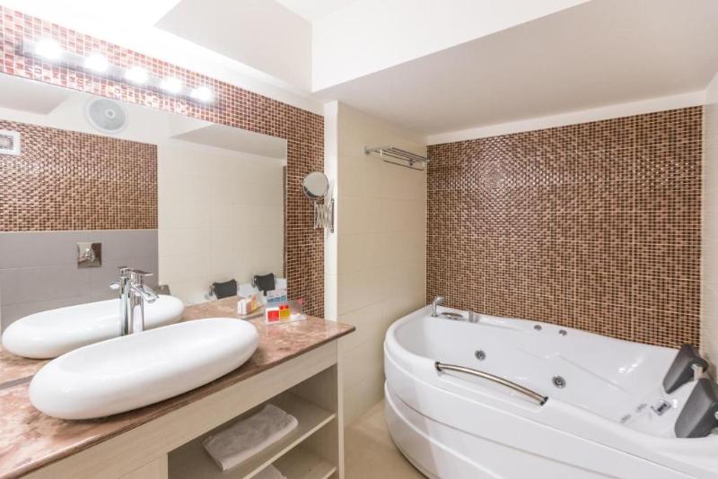 Bacolux Craiovita Hotel & Events - Oda