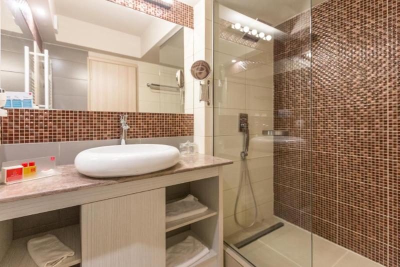 Bacolux Craiovita Hotel & Events - Oda