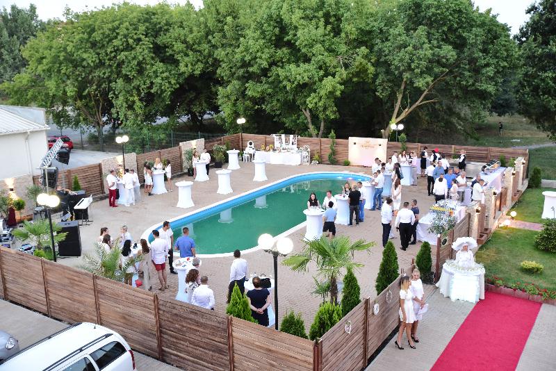 Bacolux Craiovita Hotel & Events - Havuz