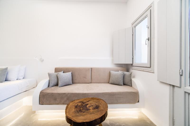 Serenita Luxury Suites - Oda