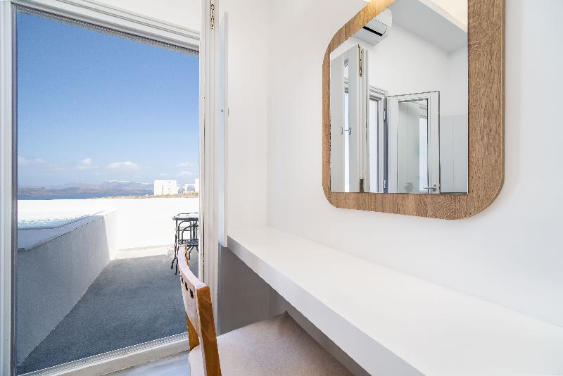 Serenita Luxury Suites - Oda