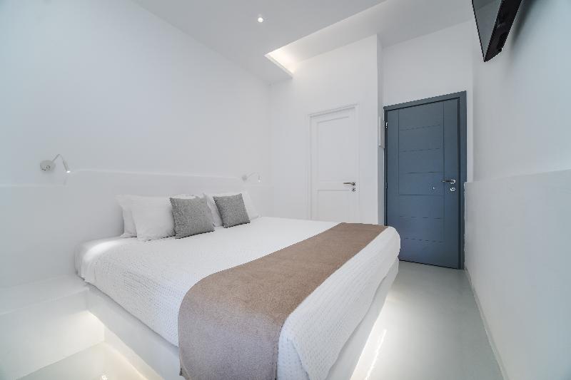 Serenita Luxury Suites - Oda