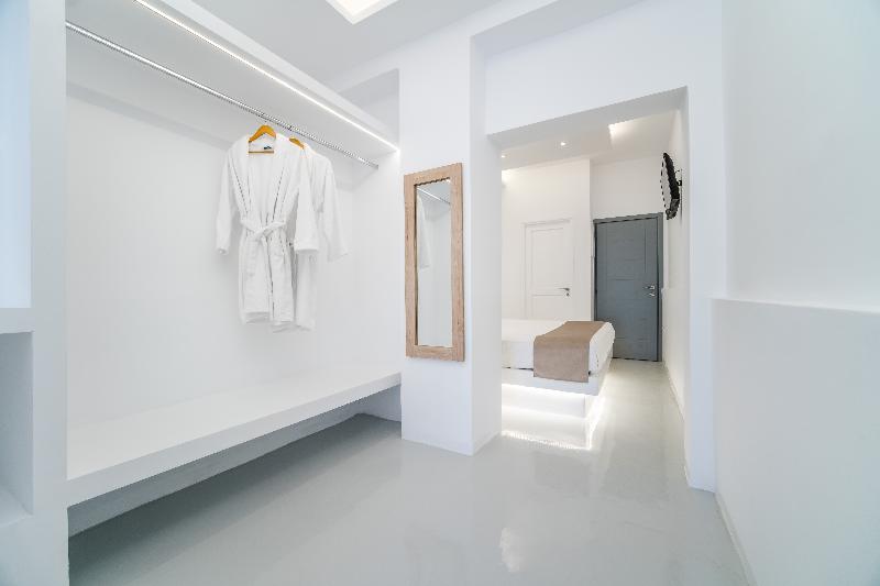 Serenita Luxury Suites - Oda