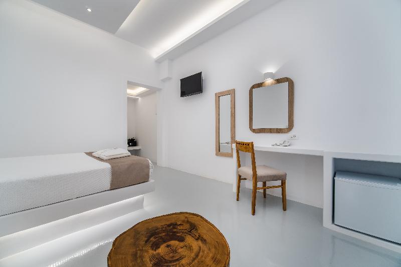 Serenita Luxury Suites - Oda