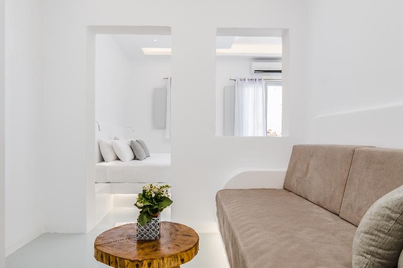 Serenita Luxury Suites - Oda