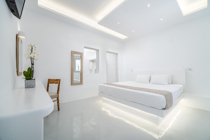 Serenita Luxury Suites - Oda