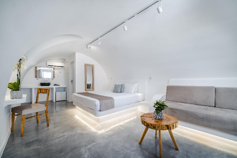 Serenita Luxury Suites - Oda