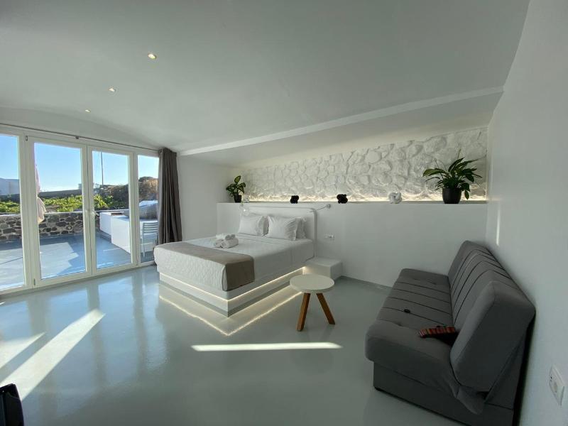 Serenita Luxury Suites - Oda