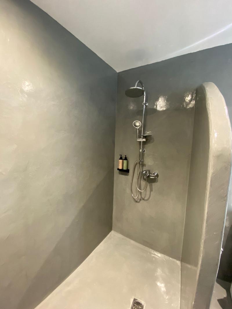 Serenita Luxury Suites - Oda