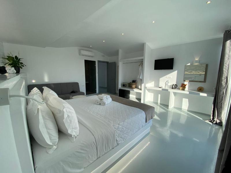 Serenita Luxury Suites - Oda