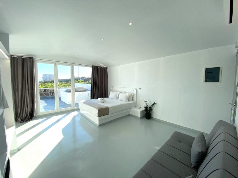 Serenita Luxury Suites - Oda