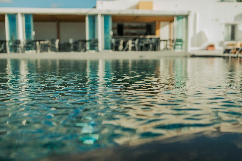 Serenita Luxury Suites - Havuz