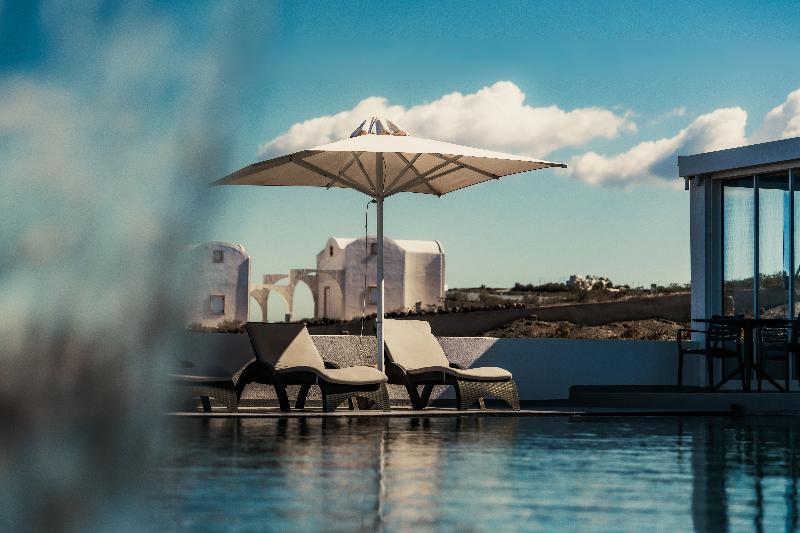 Serenita Luxury Suites - Havuz
