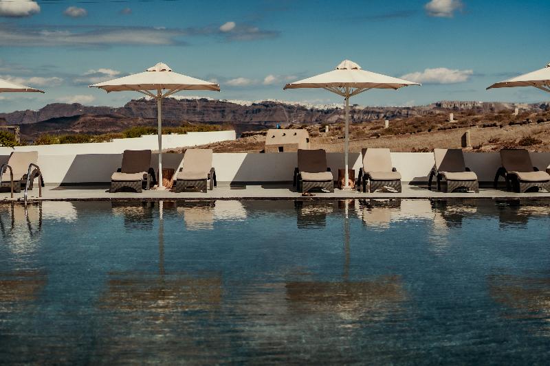 Serenita Luxury Suites - Havuz