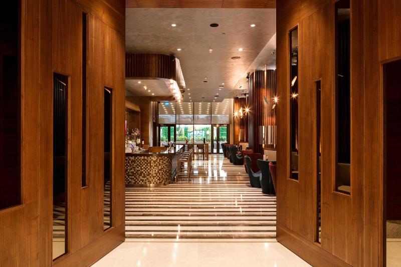 Sheraton Grand Istanbul Atasehir - Lobi