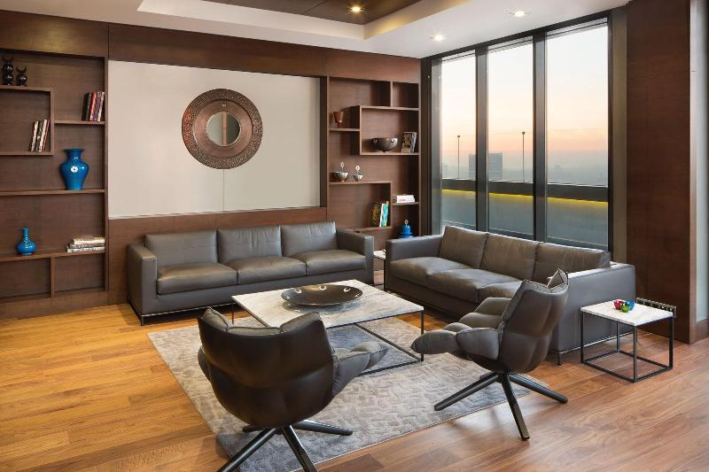 Sheraton Grand Istanbul Atasehir - Lobi
