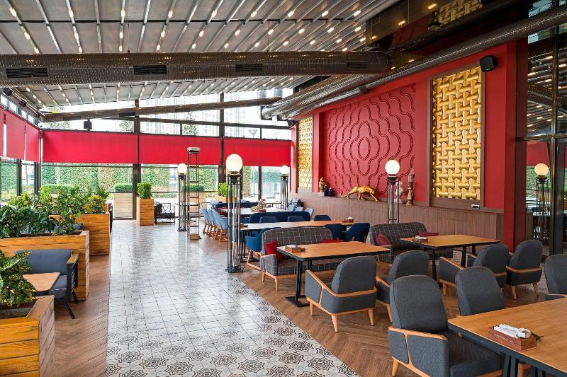 Sheraton Grand Istanbul Atasehir - Lobi