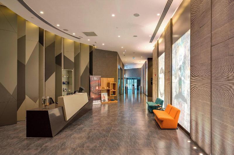 Sheraton Grand Istanbul Atasehir - Lobi