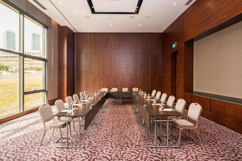 Sheraton Grand Istanbul Atasehir - Toplantı