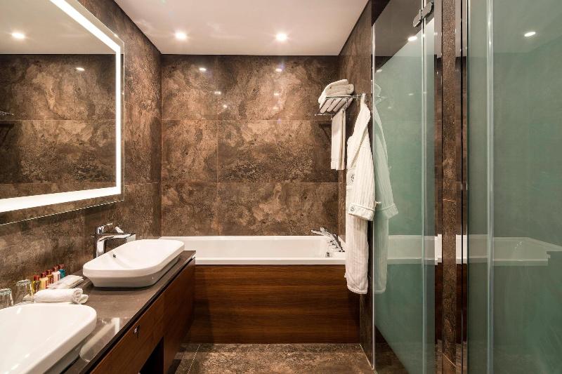 Sheraton Grand Istanbul Atasehir - Oda